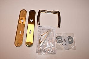 Valli valli VCR deurkruk op schild massief messing PC 72  DEURKR/SCH VV H163P    MES     SL72