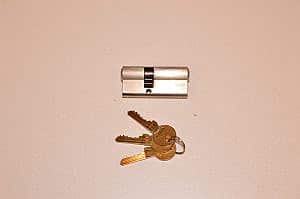 TSC EVVA cilinder inclusief 3 gouden sleutels SKG** 2 sterren 40-30 40/30 mm ongelijkzijdig .